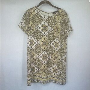 Patterned Green and Yellow Women's Top
